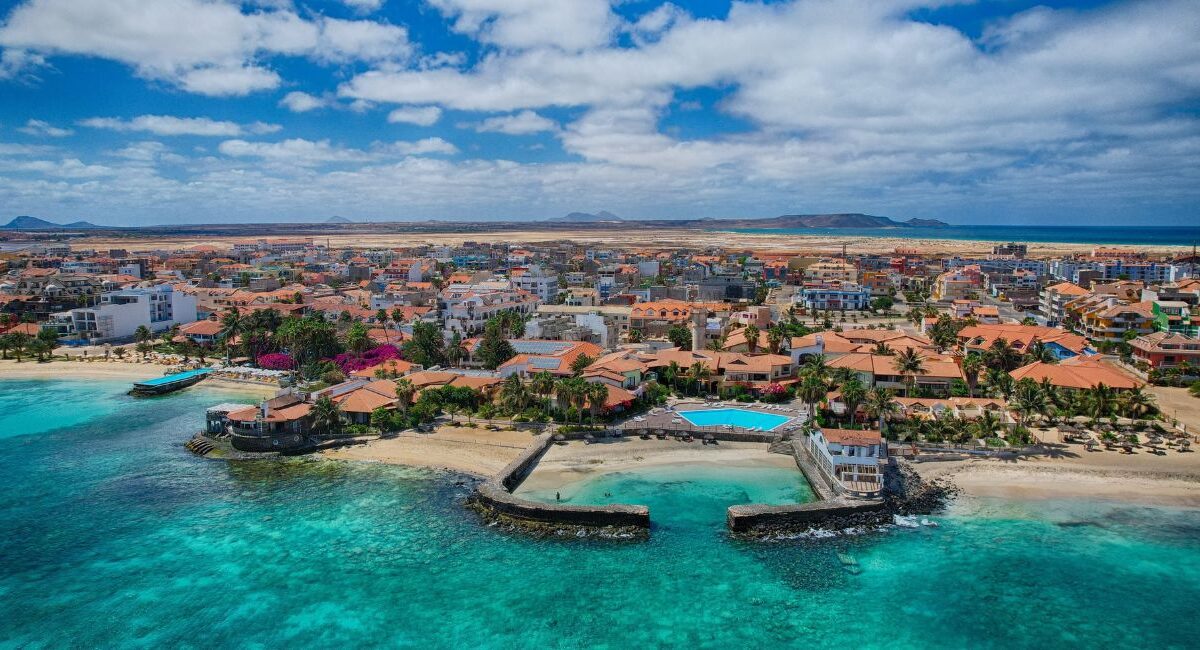 Oubliez les Caraïbes, ce pays où il fait 26 degrés en janvier est la destination idéale pour trouver le soleil en hiver