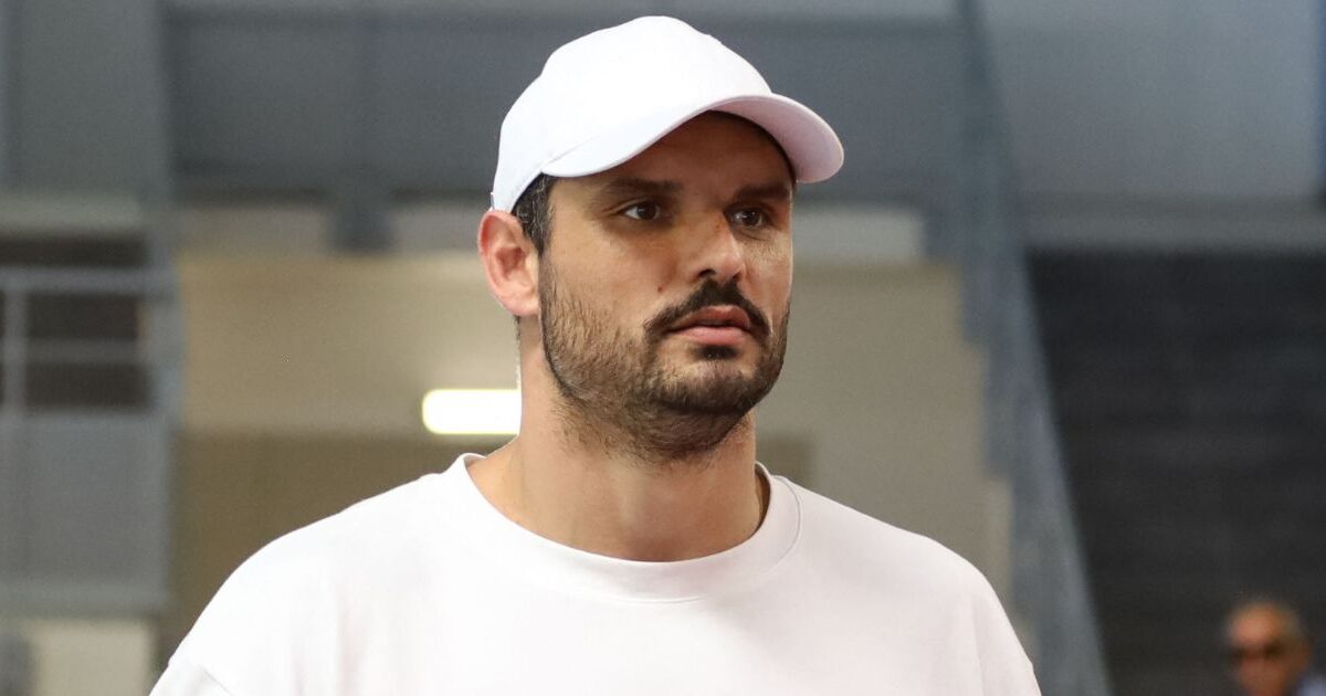 Florent Manaudou et Elsa Bois, c’est officiel ? À J-2 de DALS, le couple arrive ensemble à la Fashion Week