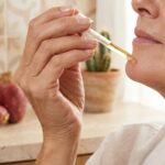 Oubliez l'huile d'argan, cet &eacute;lixir marocain est le v&eacute;ritable secret anti-&acirc;ge apr&egrave;s 50 ans