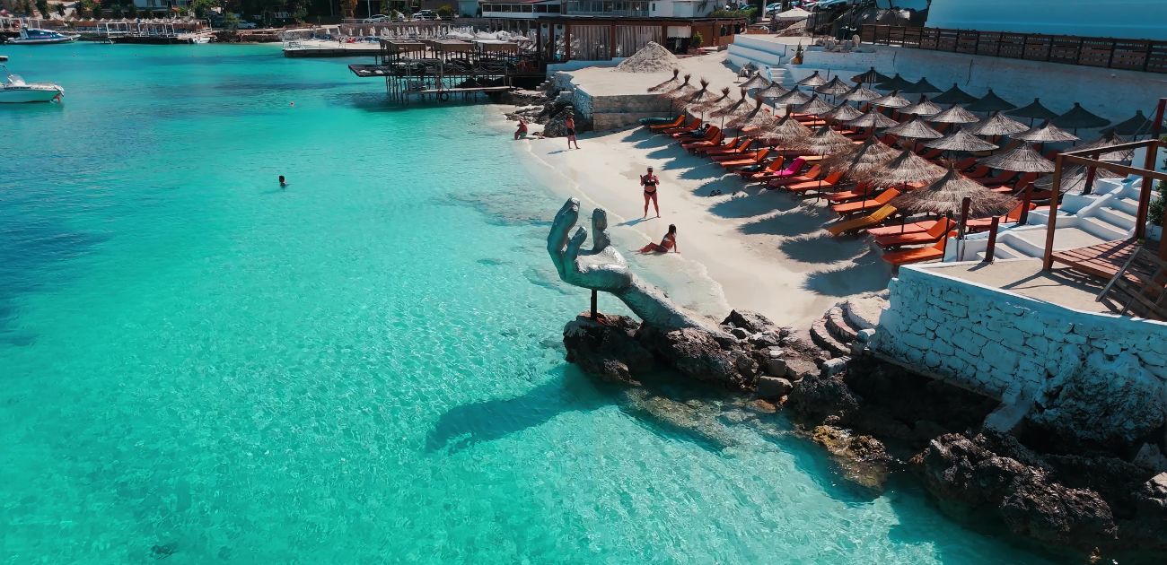 « Les Maldives de l’Europe » : cette destination à 2h30 de la France est un véritable paradis sur terre